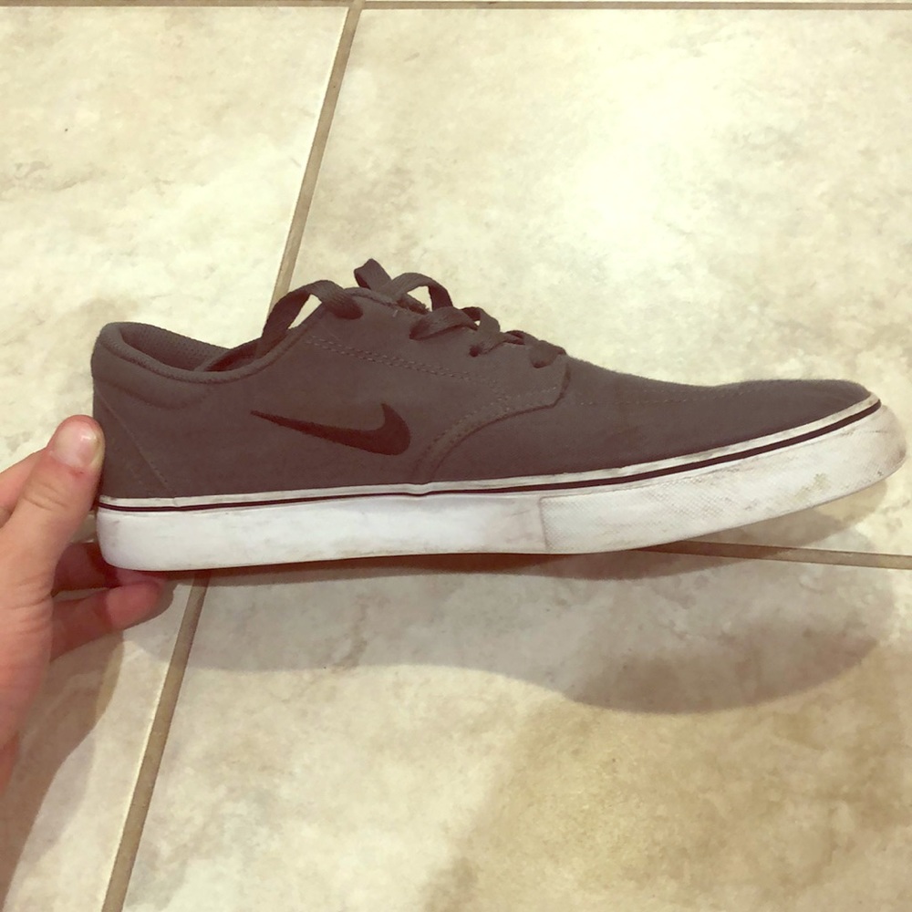 Nike SB size 8 lightly worn